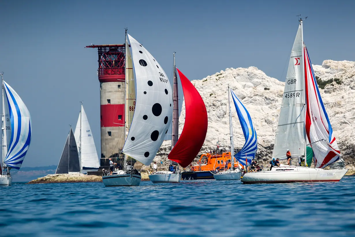 The Needles. GBR 4589R