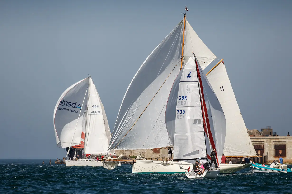 2019 Fleet. Thalia, GBR 739