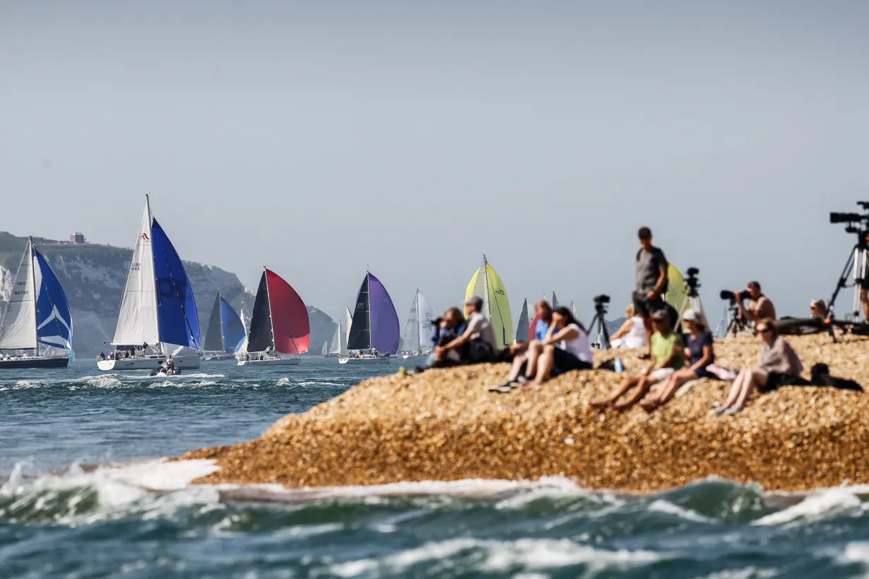 2019 Fleet. Spectators, Hurst Castle.