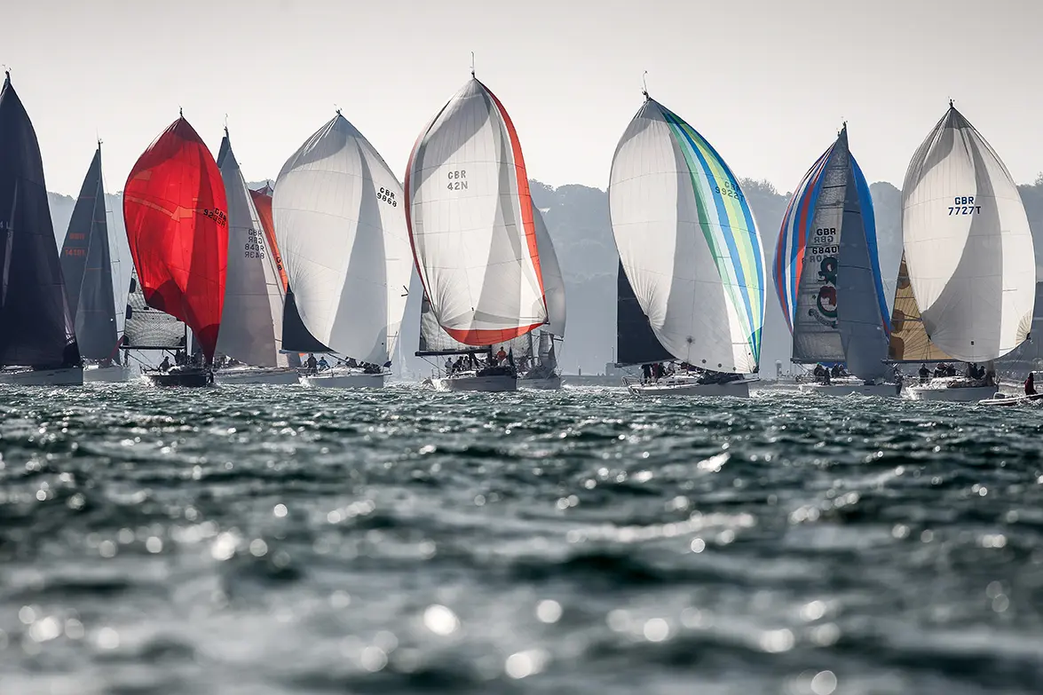 2019 Race start. La Reponse, R and W, Musketeer, GBR 9868, GBR 42N, GBR 7727T