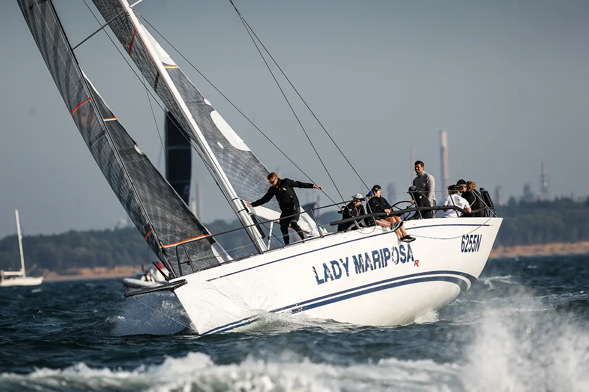 2019 Race start. Lady Mariposa, Ker 46, 6255N