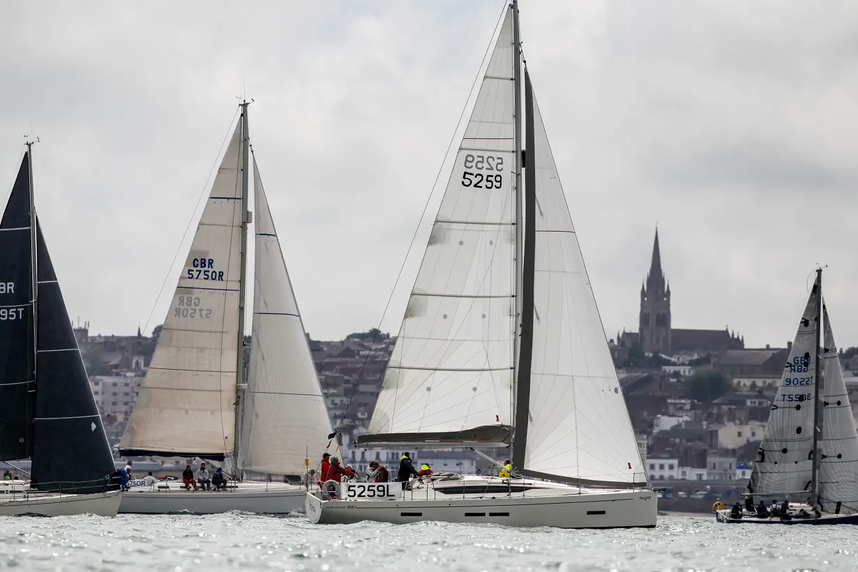 2021 Fleet passing Ryde