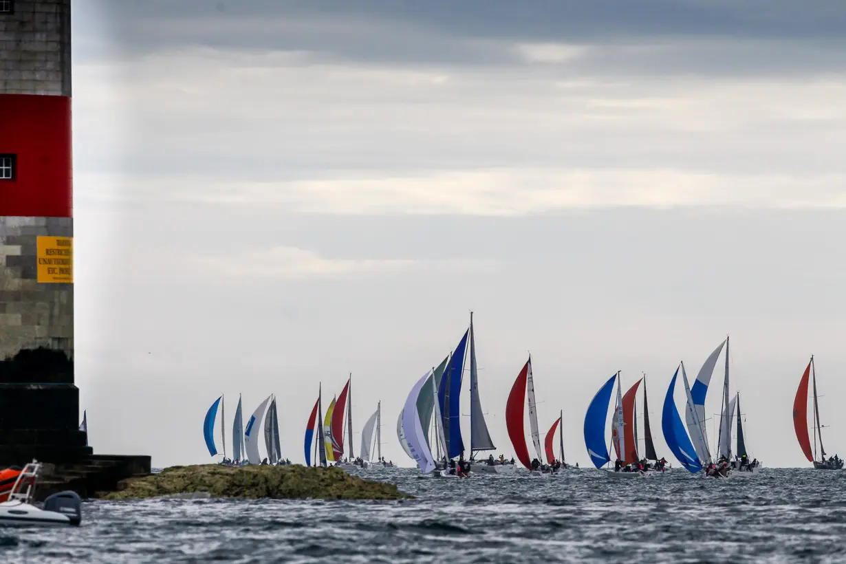 2021 The Needles, Fleet rounding the Needles