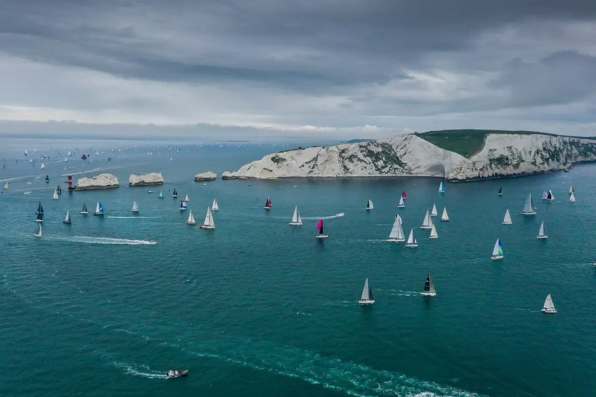 2021 The Needles, Fleet rounding the Needles