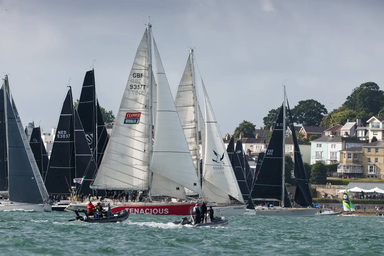 2022 race start, Lutine, Tenacious GBR 9357T, NED 53037, GBR809