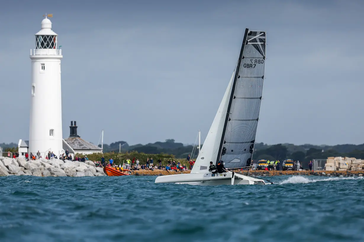 2022 individual yachts, Roadrunner racing, GBR 7