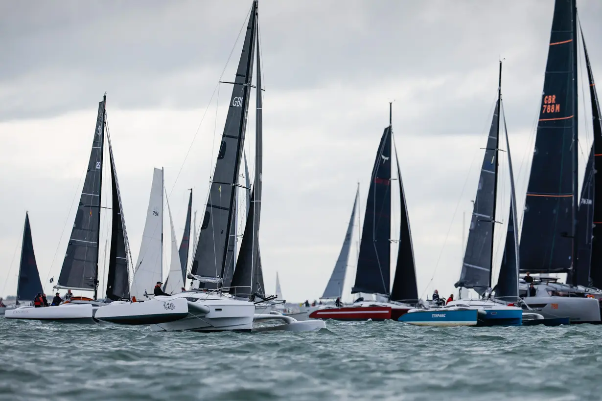 2023 race start, Multihull