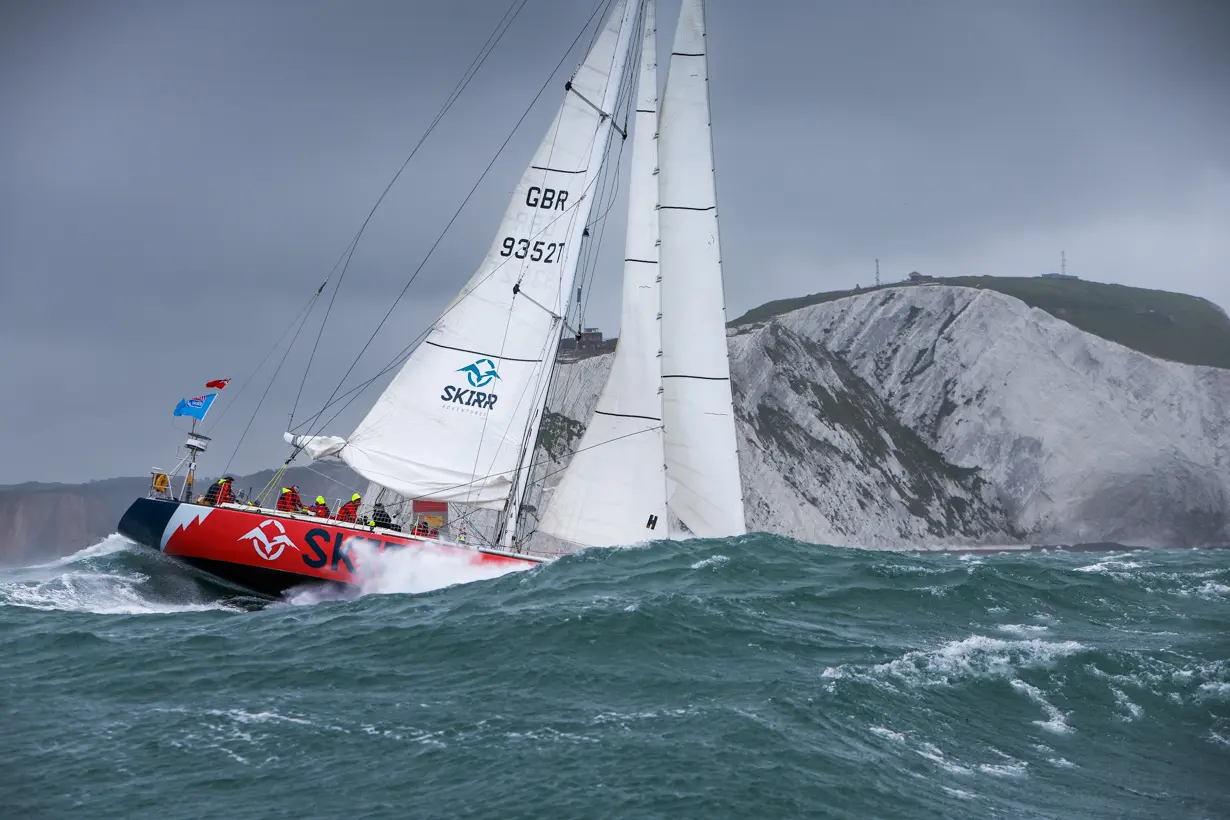 The Needles. Skirr 2, Clipper, GBR 9352T