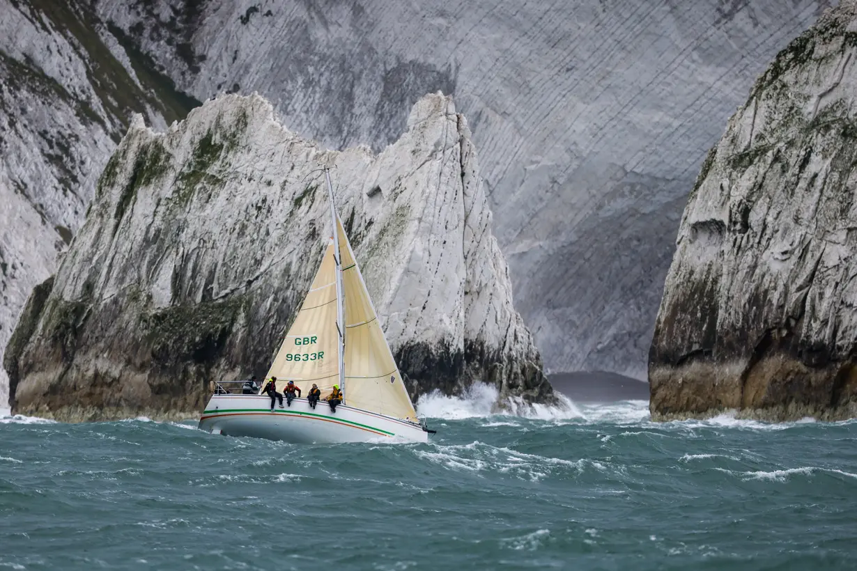 The Needles. Ruthless, GBR 9633