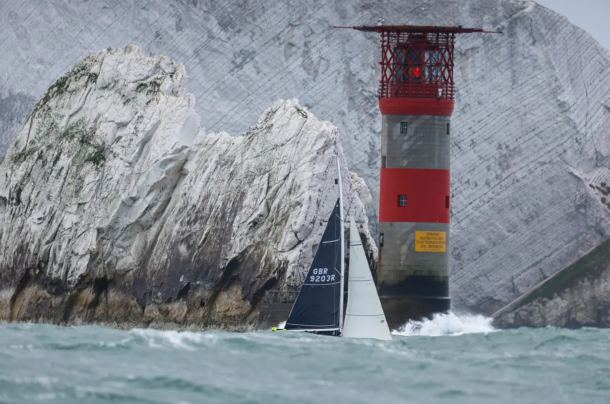 The Needles. Wee Bear, GBR 9203