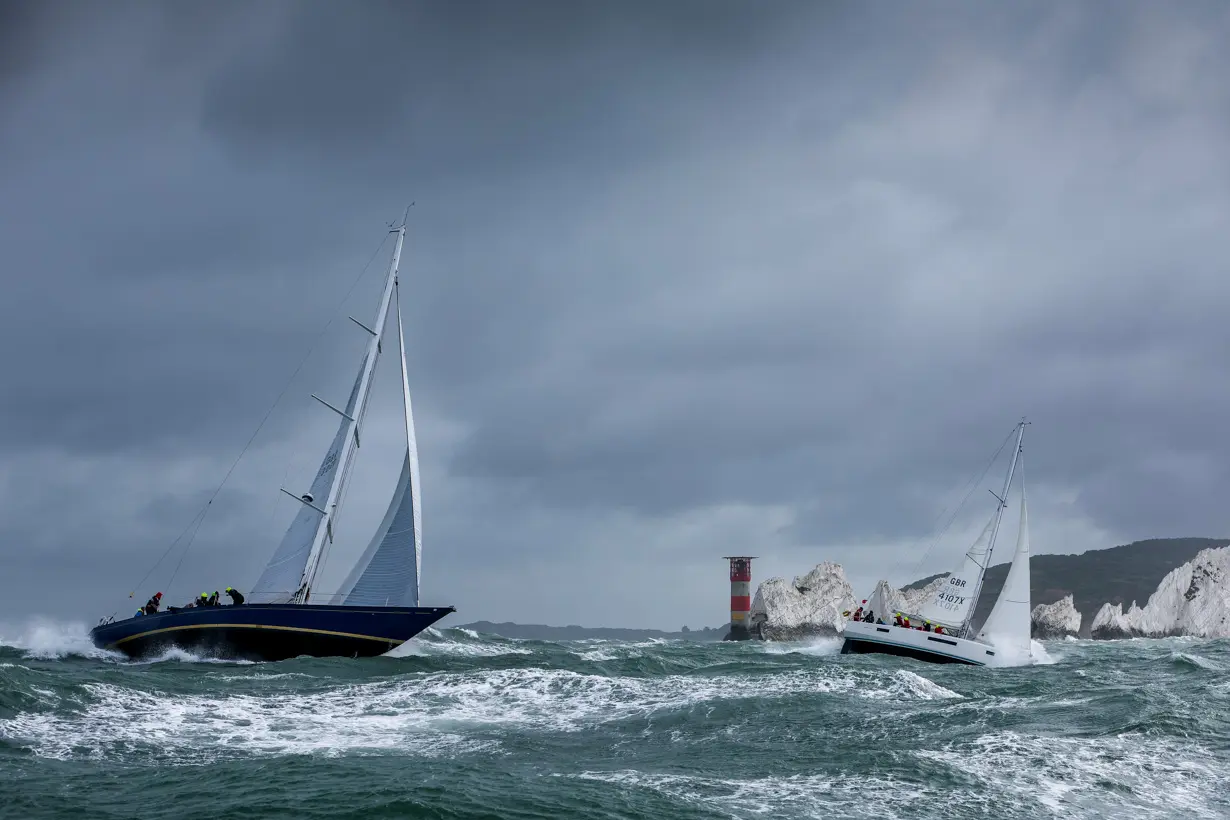 The Needles. Crusade, GBR 3000