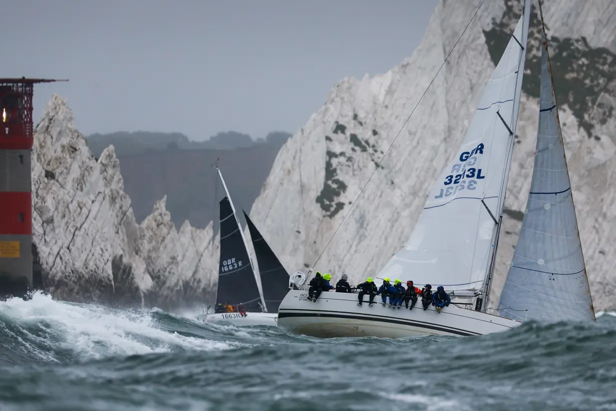 The Needles. Dusty P, First 40, GBR 3213L