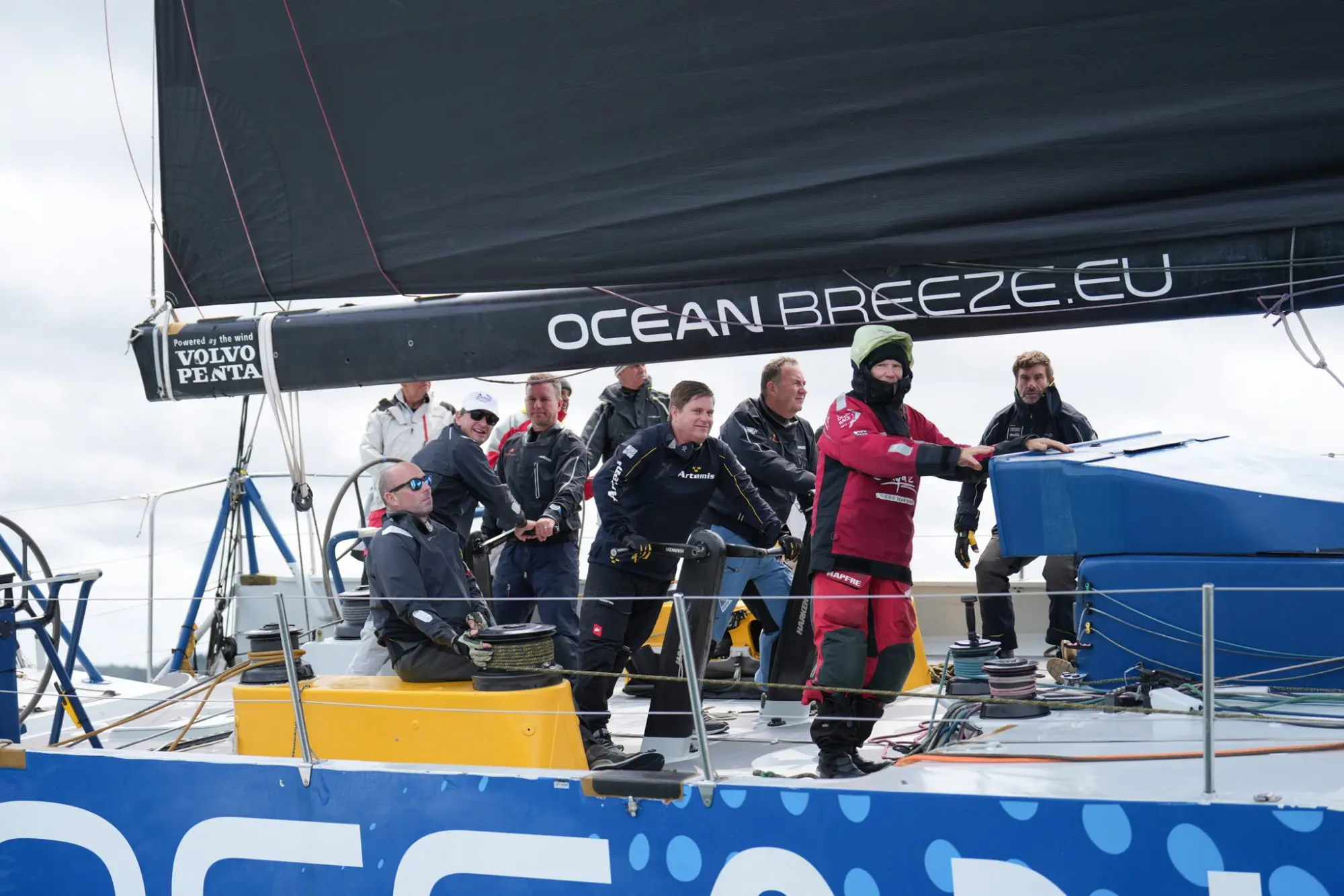 Round the Island Race 2025 – Race Finish