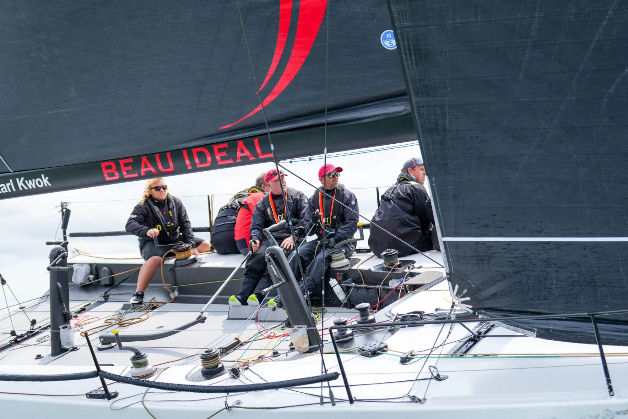 Round the Island Race 2025 – Race Finish