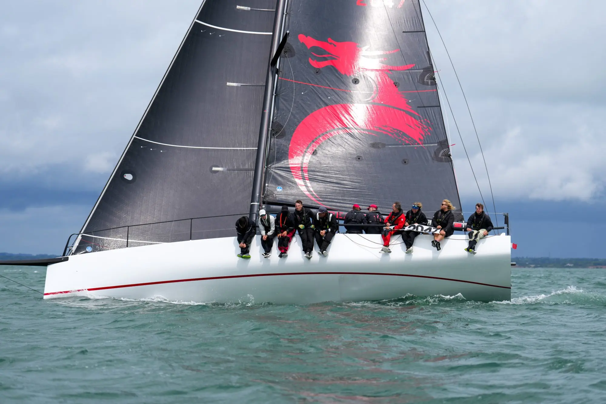 Round the Island Race 2025 – Race Finish