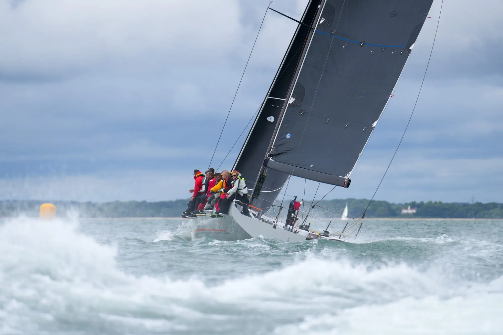 Round the Island Race 2025 – Race Finish
