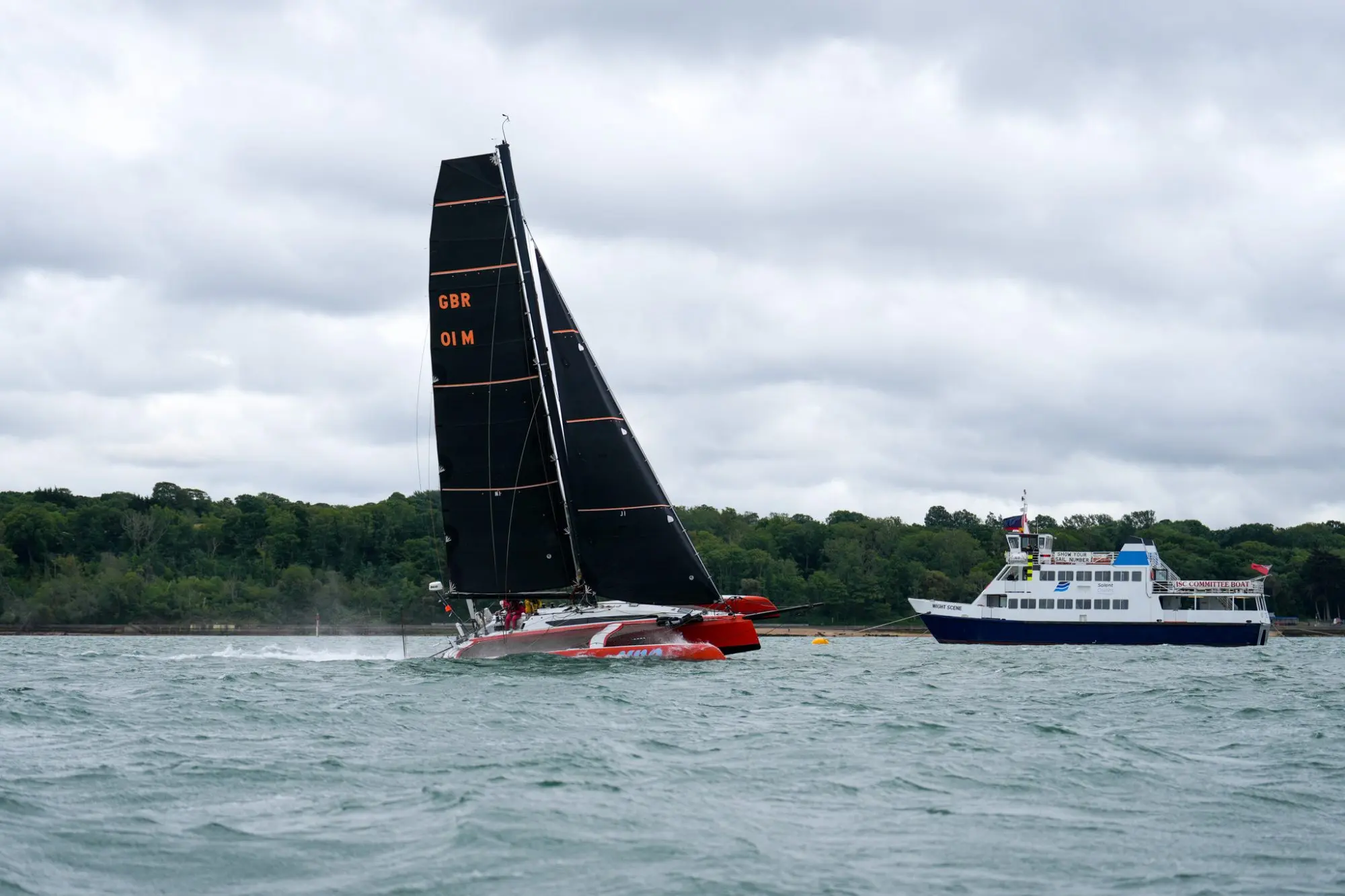 Round the Island Race 2025 – Race Finish