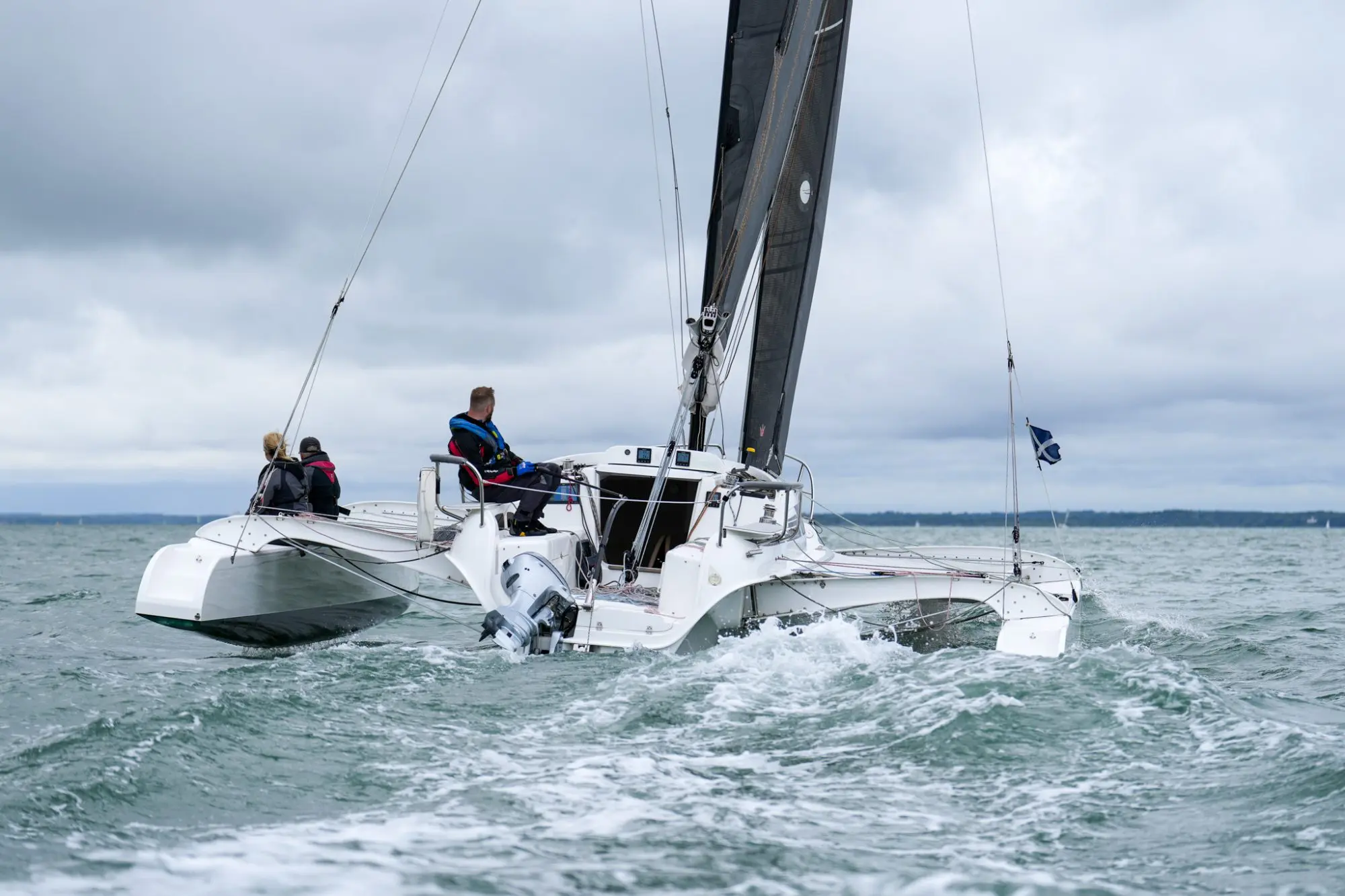 Round the Island Race 2025 – Race Finish