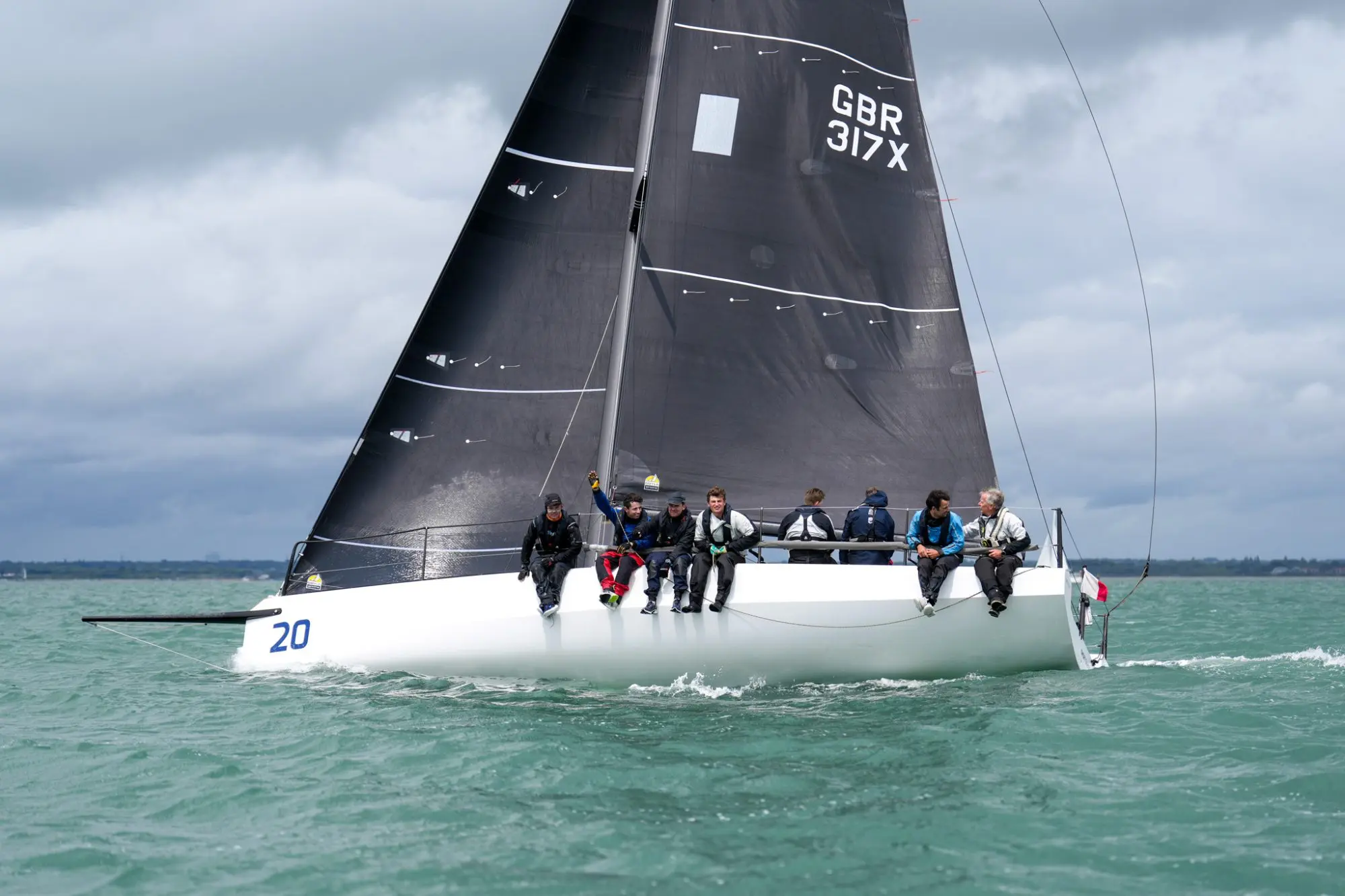 Round the Island Race 2025 – Race Finish