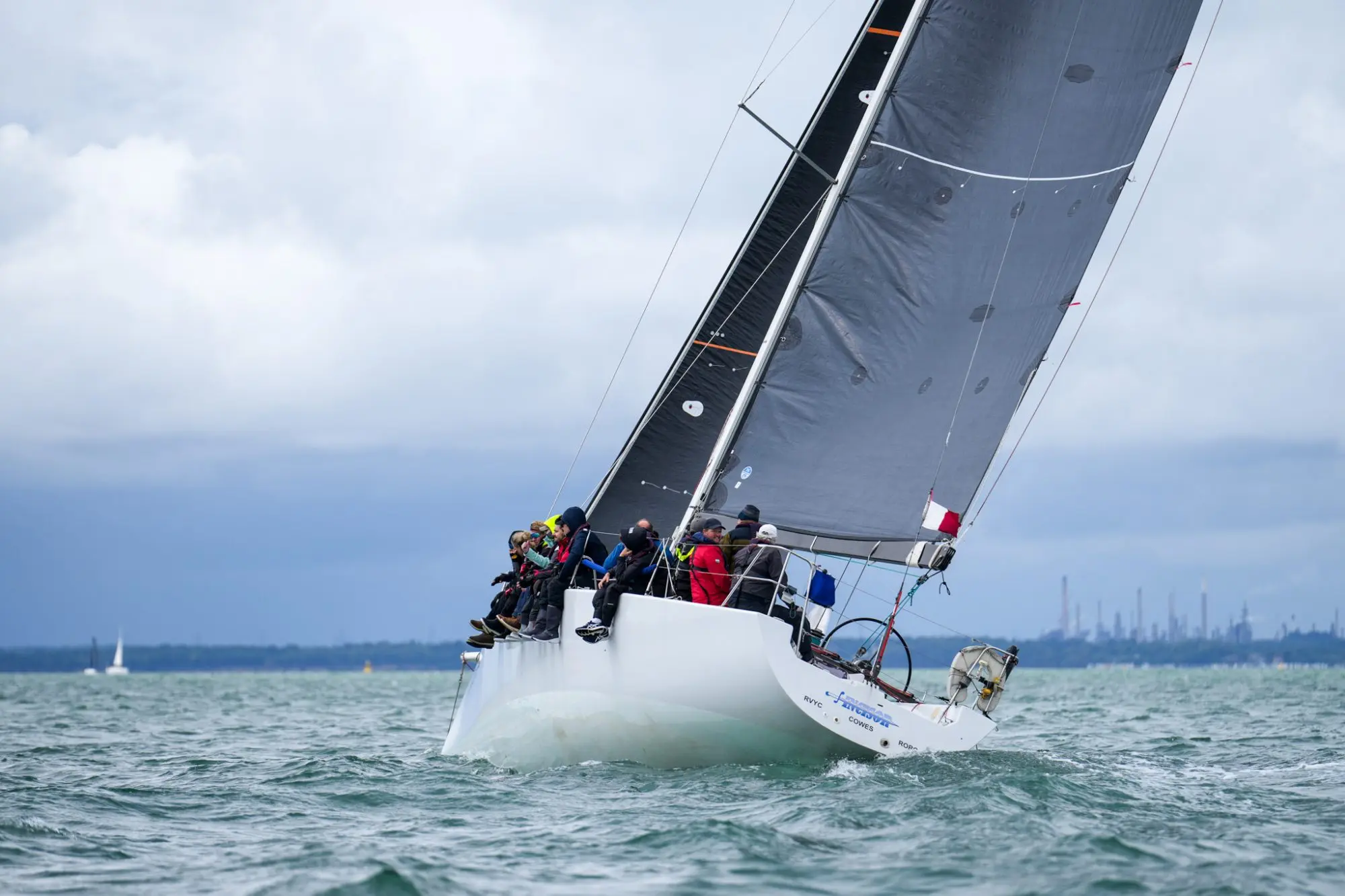 Round the Island Race 2025 – Race Finish