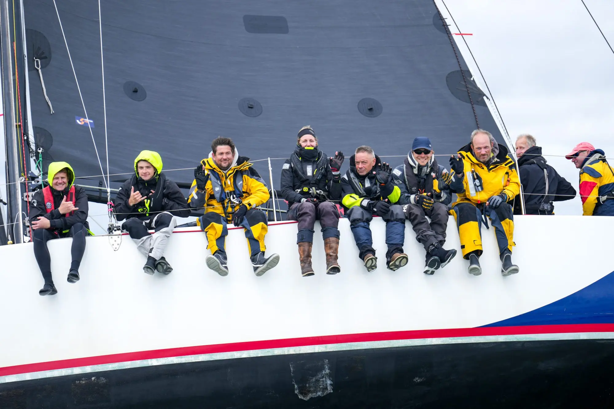 Round the Island Race 2025 – Race Finish