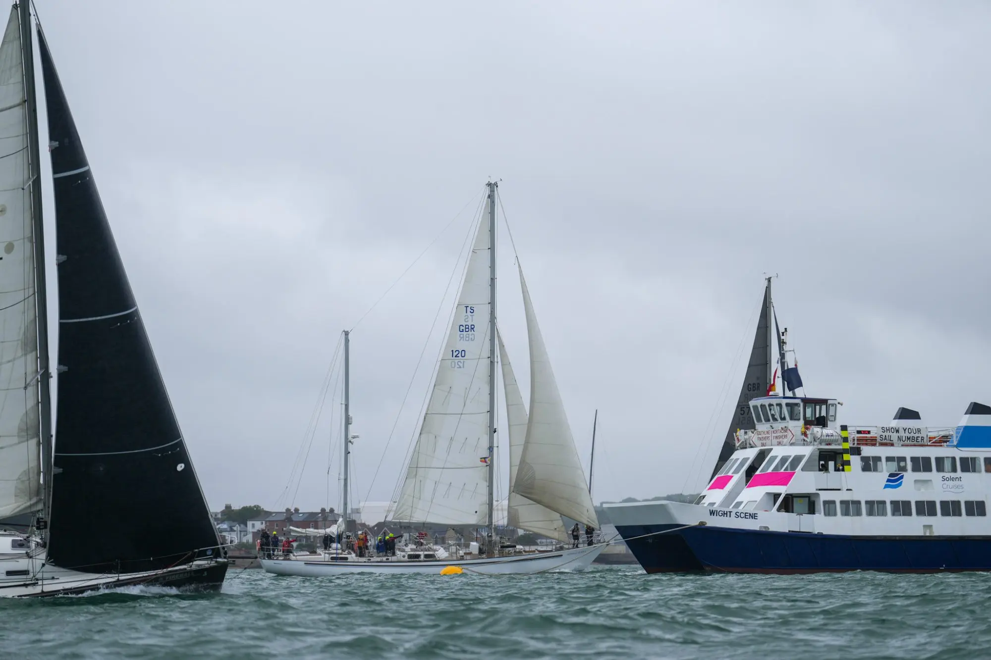 Round the Island Race 2025 – Race Finish