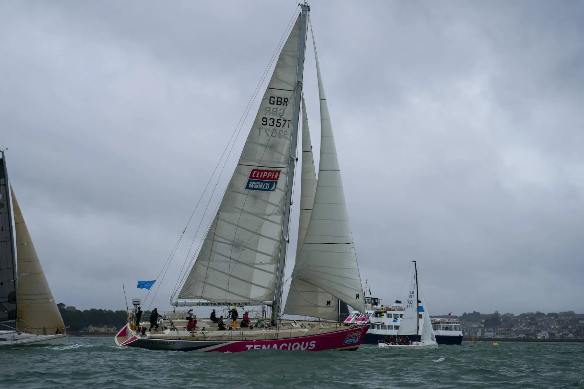 Round the Island Race 2025 – Race Finish