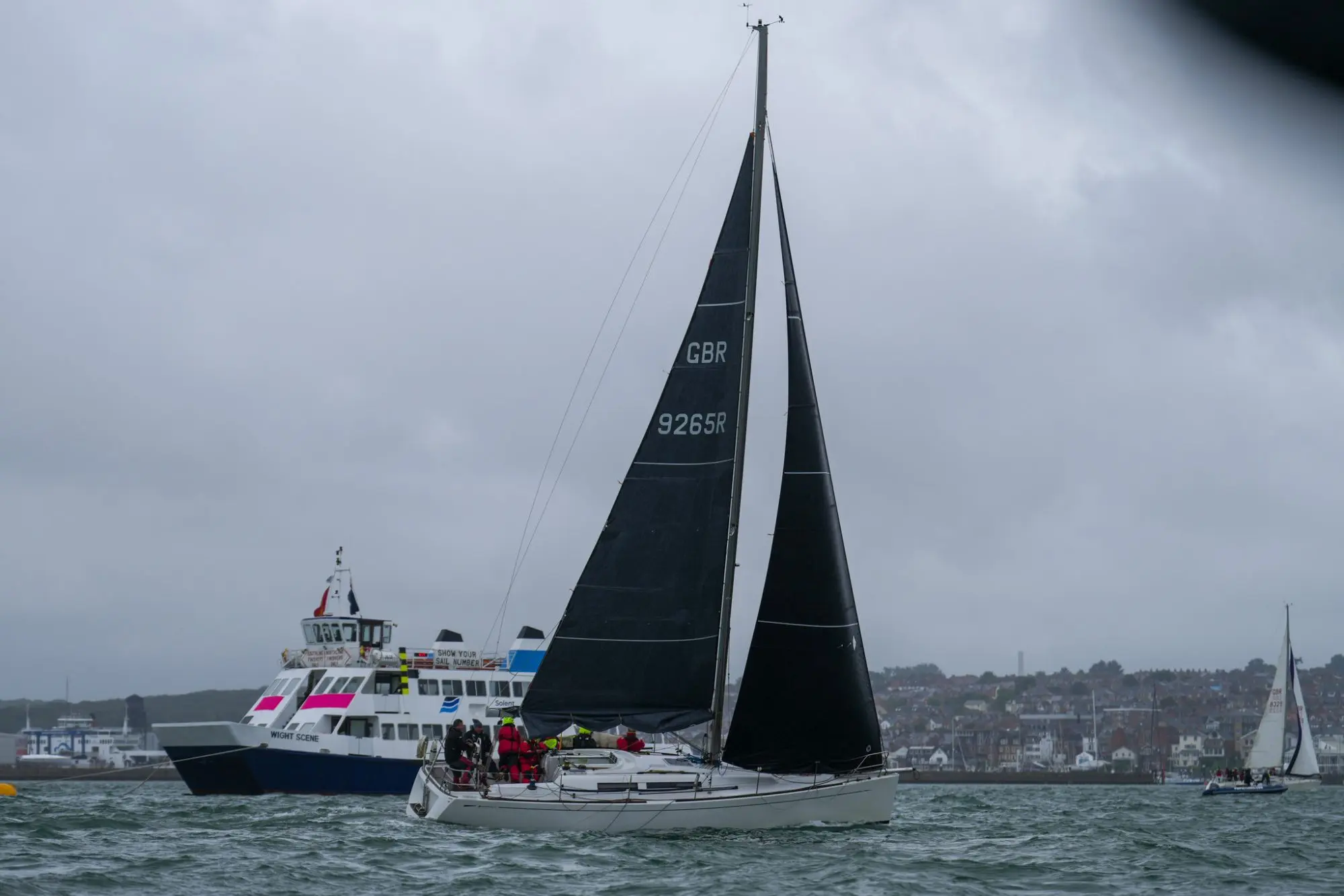 Round the Island Race 2025 – Race Finish