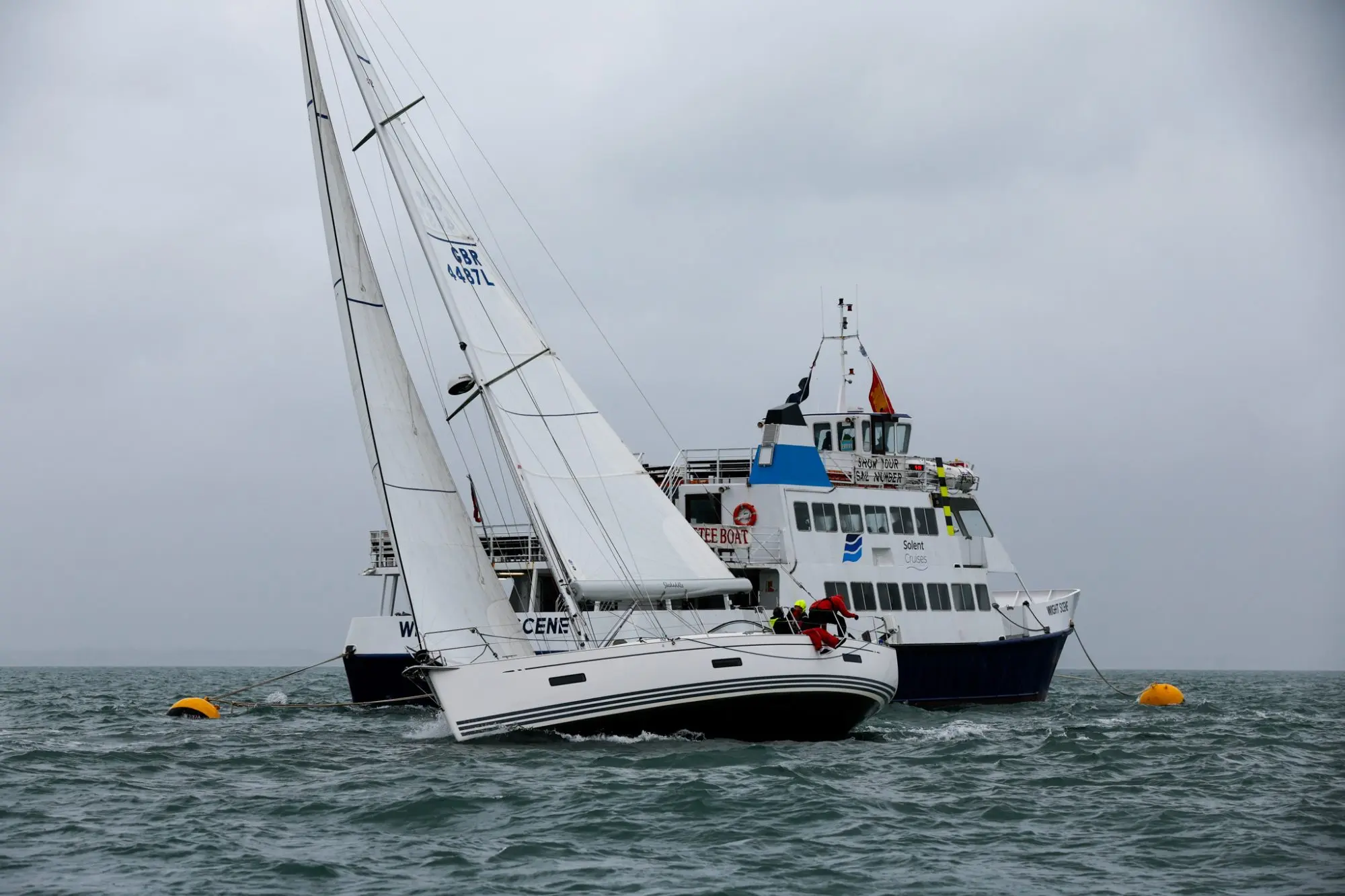 Round the Island Race 2025 – Race finish