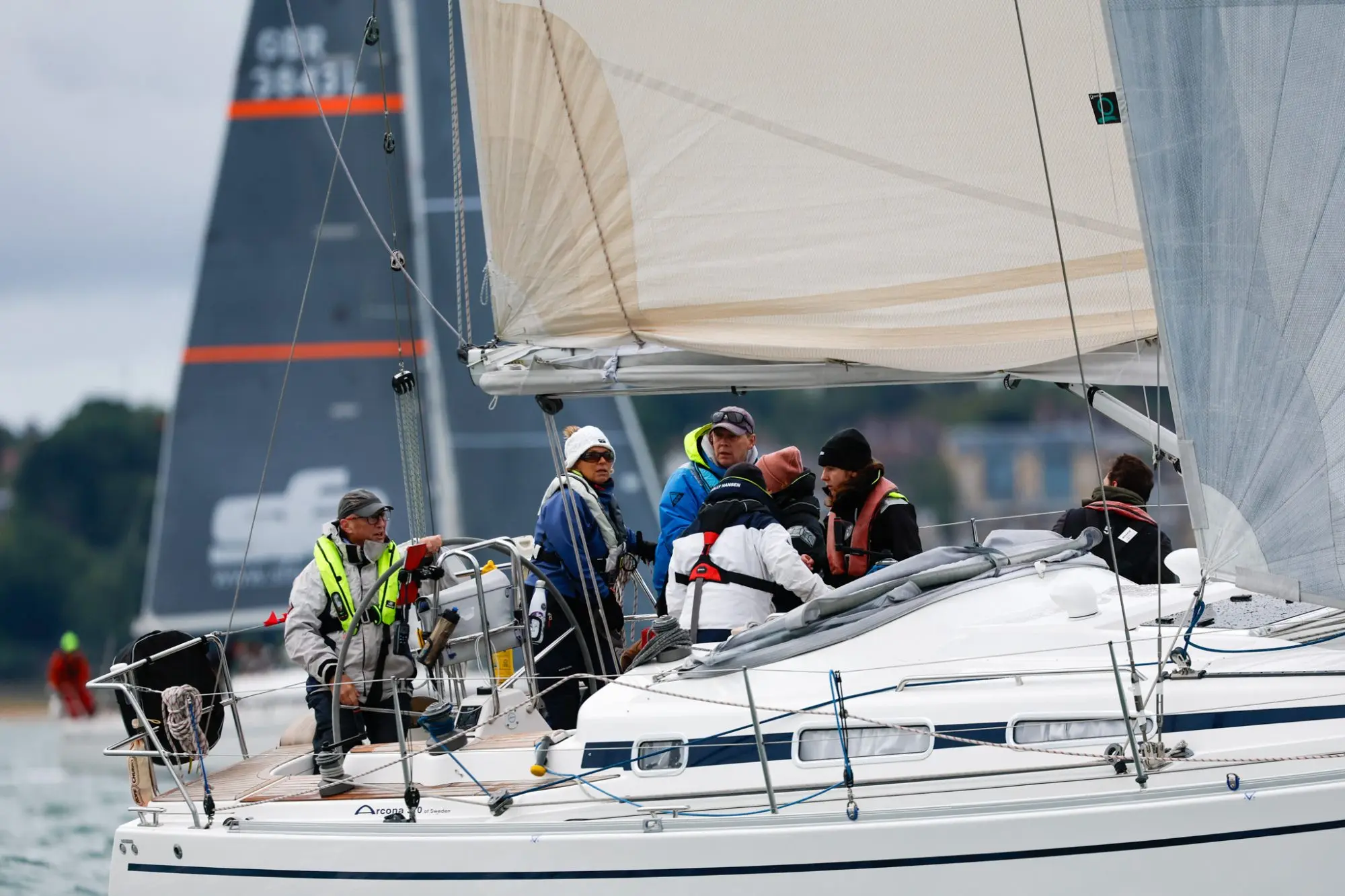 Round the Island Race 2025 – Race Start