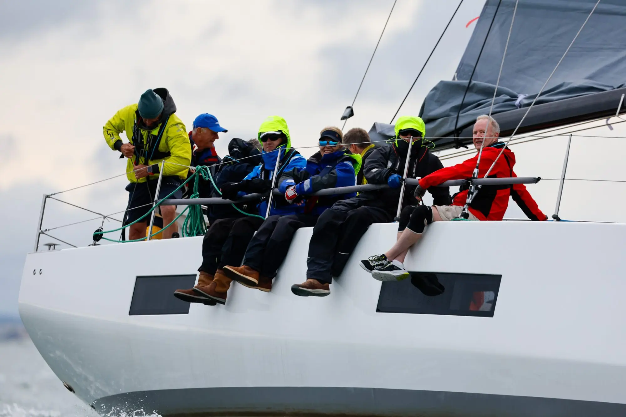 Round the Island Race 2025 – Race Start
