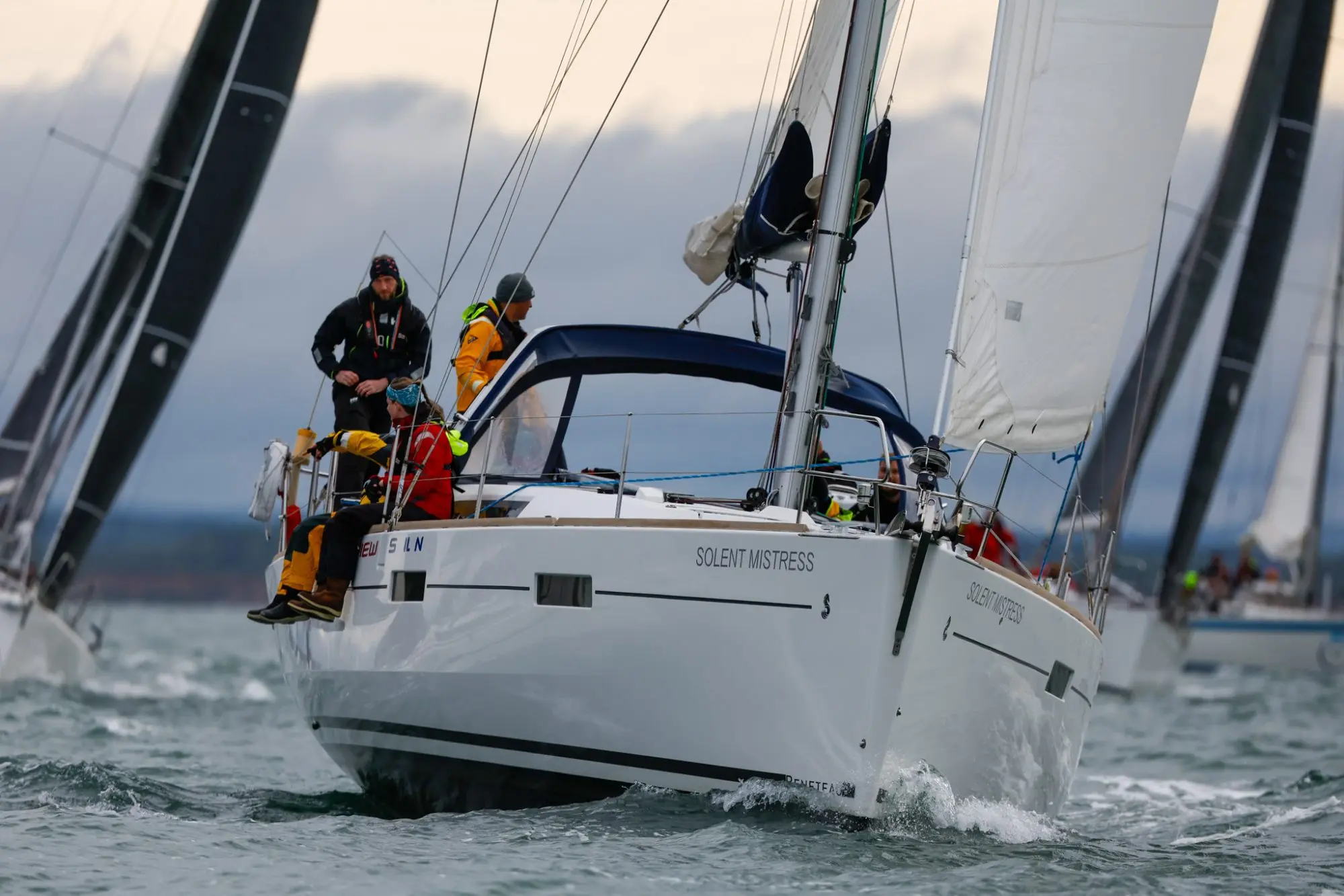 Round the Island Race 2025 – Race Start
