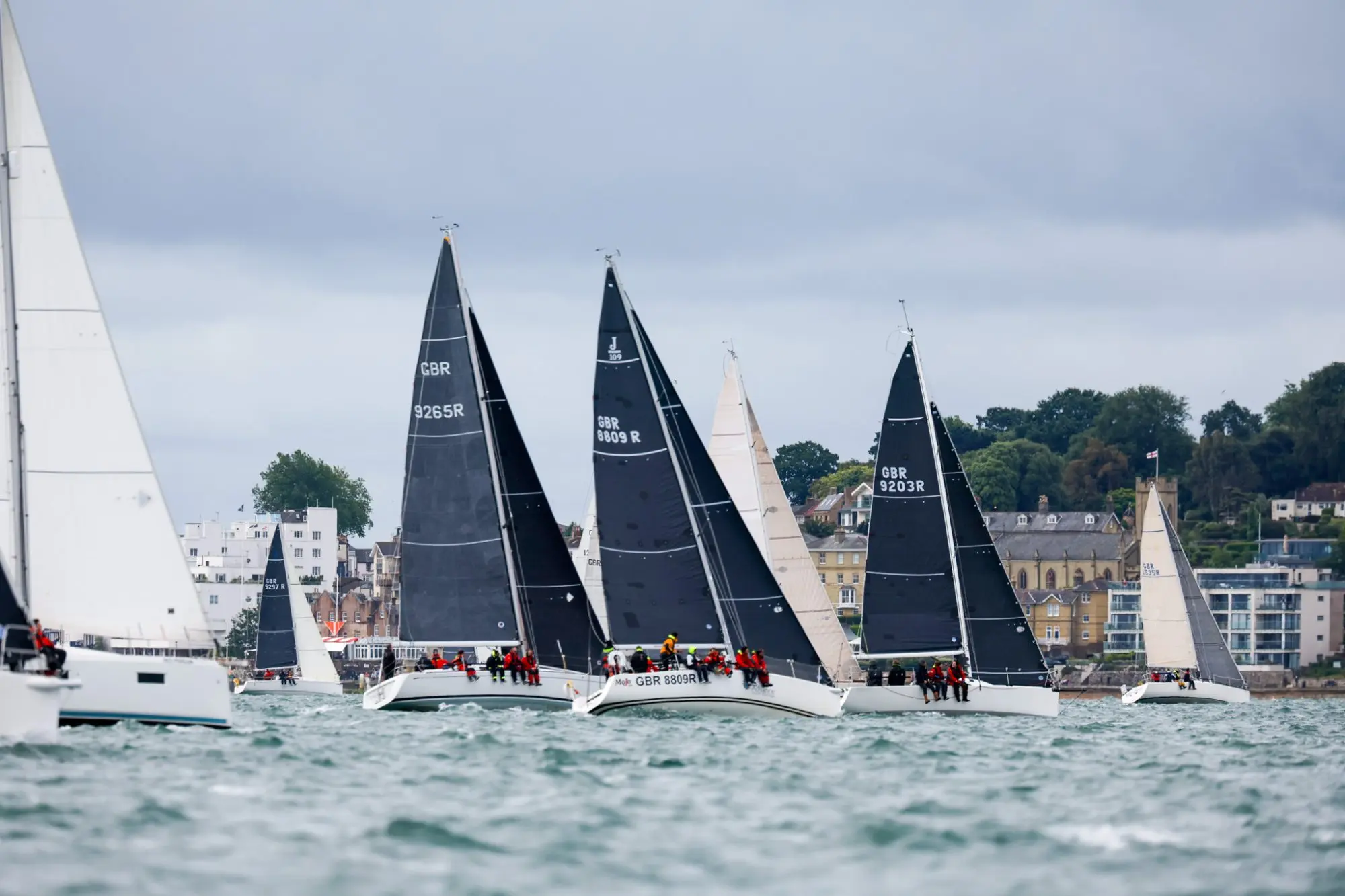 Round the Island Race 2025 – Race Start