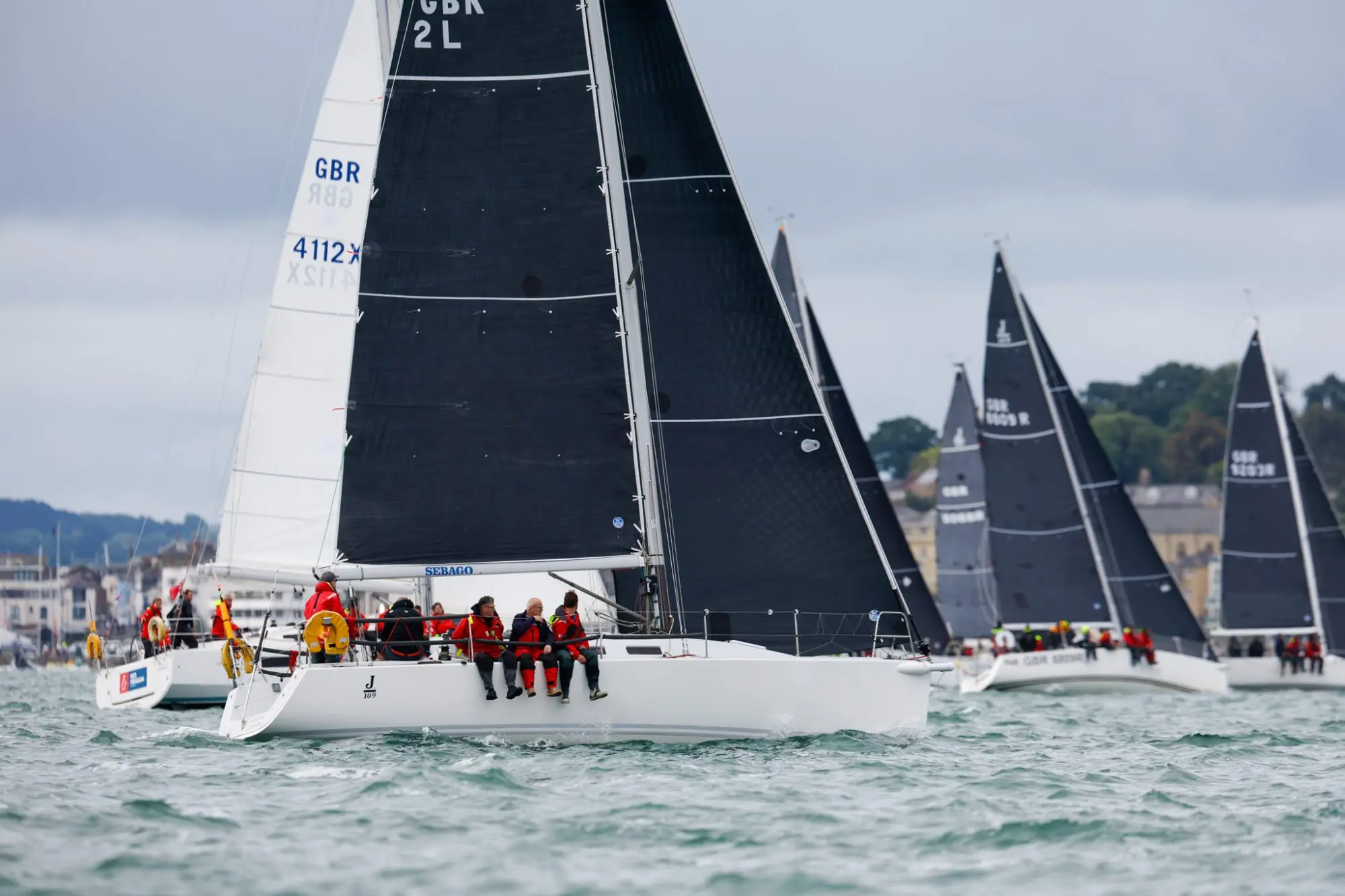 Round the Island Race 2025 – Race Start