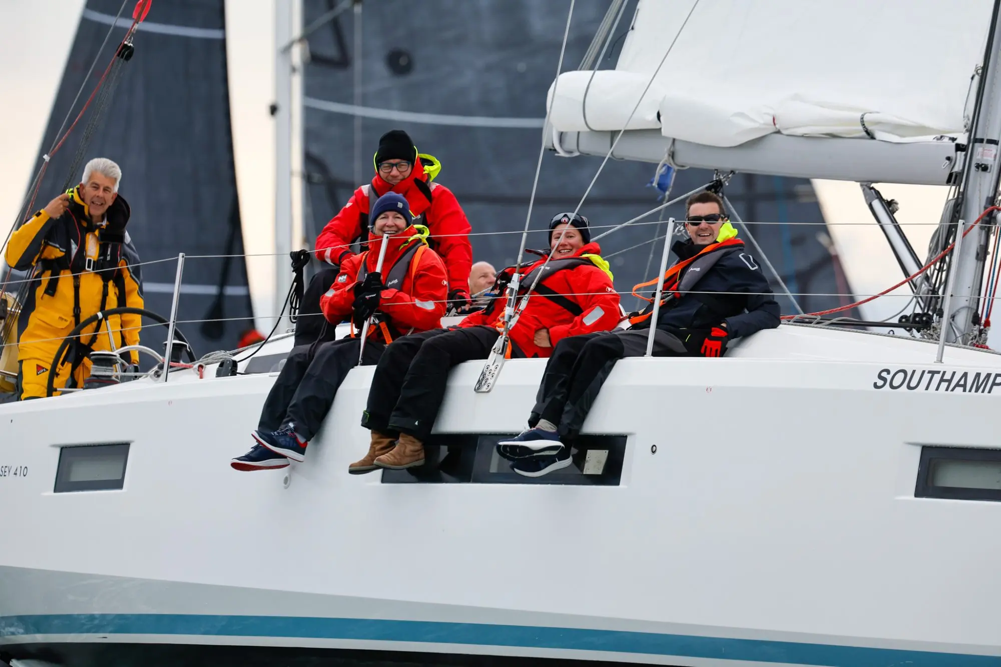 Round the Island Race 2025 – Individual Yachts