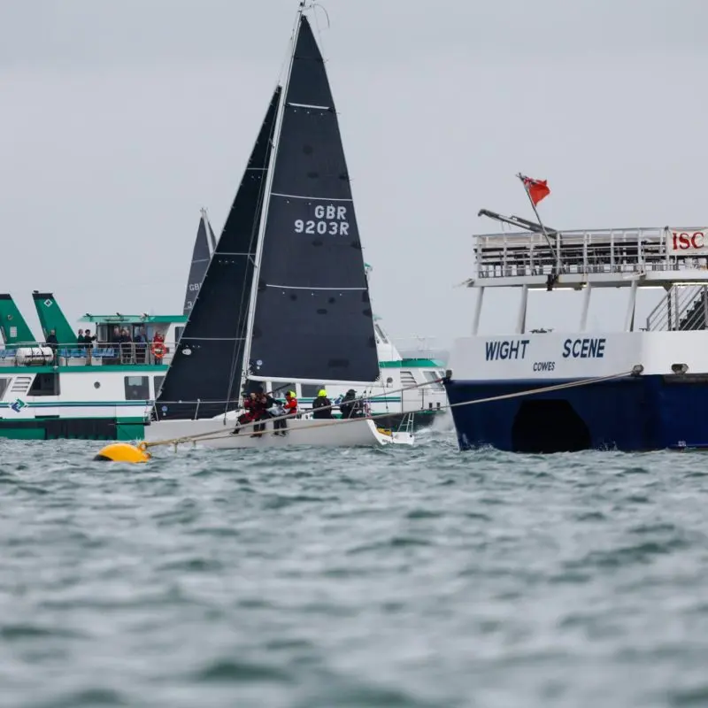 Round the Island Race 2025 – Race finish