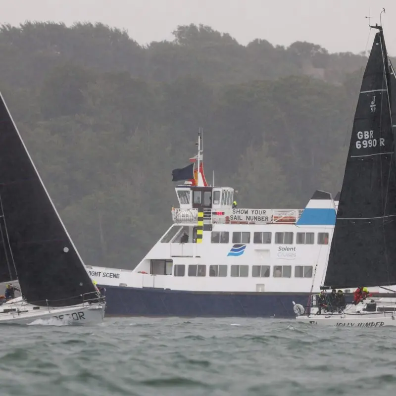 Round the Island Race 2025 – Race finish