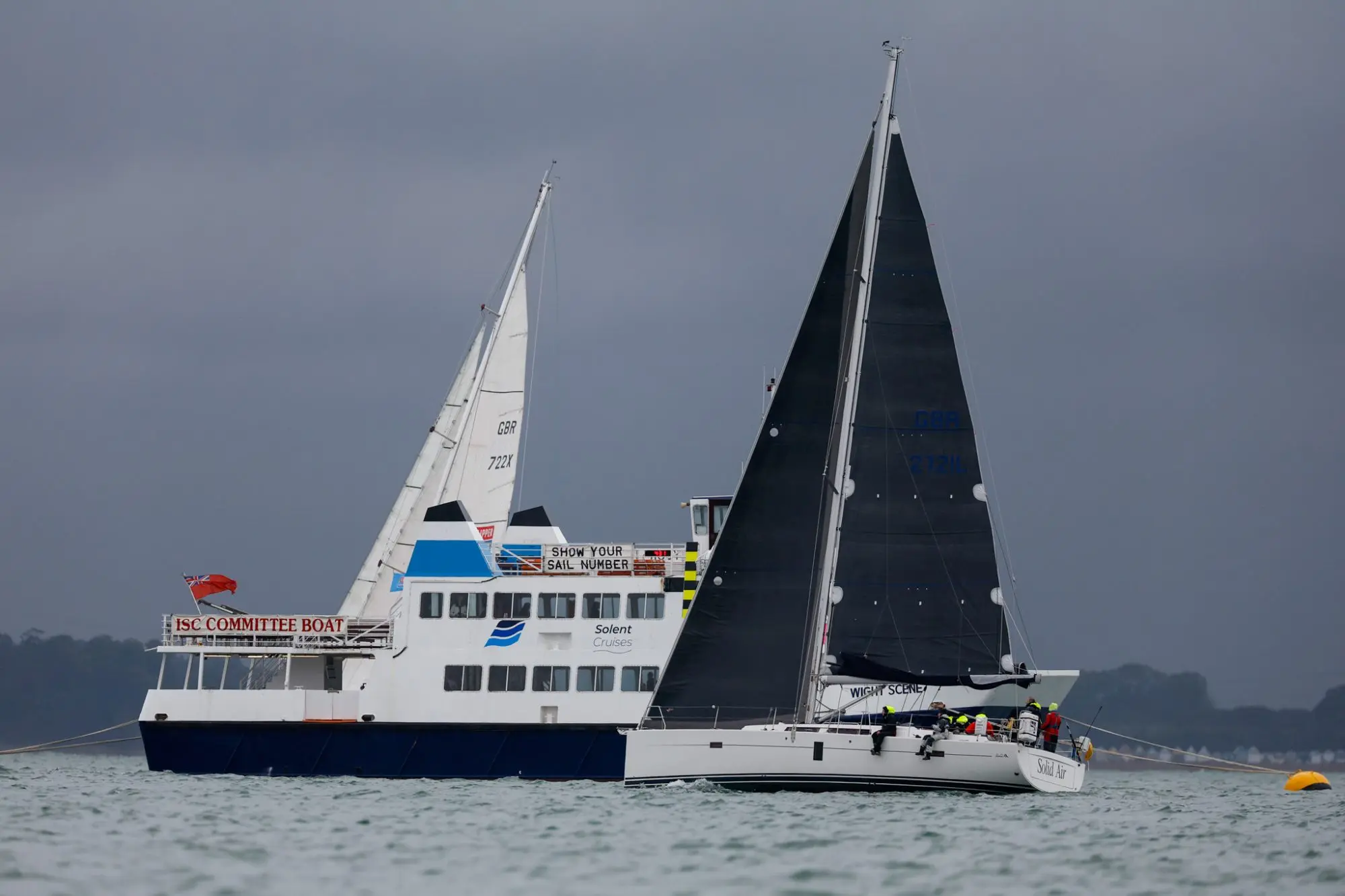 Round the Island Race 2025 – Race finish