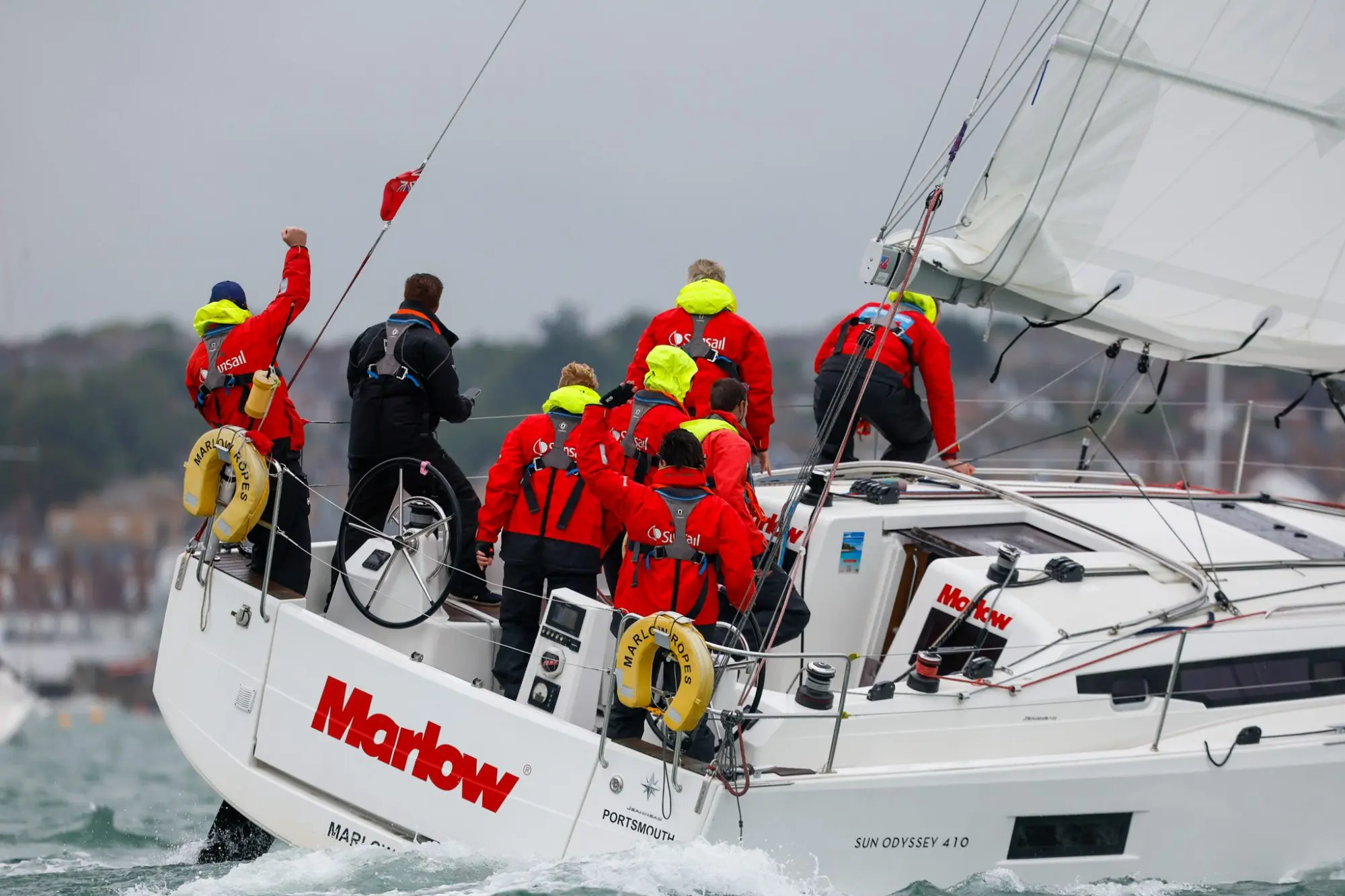Round the Island Race 2025 – Race finish
